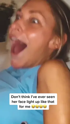 When your girlfriend sees her ex appear on #LoveIsland 😂😂😂😂