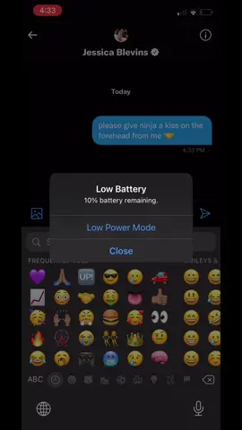 NINJA NEEDS A FOREHEAD KISS 🥳 #fortnite #ninja #overtflow #fortnite #gaming #fyp (jess is so nice! and ninja is my favorite video game player)