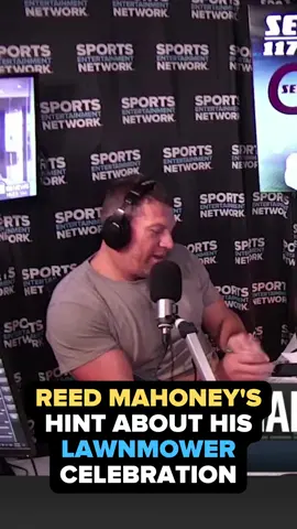 Reed Mahoney revealed his try celebration first with Joel and Fletch! #NRL #ParramattaEels #ReedMahoney #BryanFletcher #JoelCaine #Rugbyleague