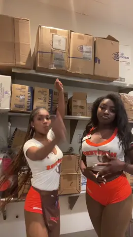 Mom its just a tiktok😁 #fyp#lialavish #viral