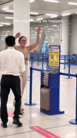 @Ryanair pulling through for the first time #ryanair #luggage #travel #explore #budgettravel #spain #aussie #aussieabroad