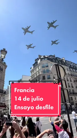 #paris #14julliet #france #francia #aviones #plains #avions #desfilemilitar #14dejulio