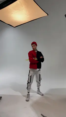 Pose, pose, pose - i am a model today. Such a great experience #drummer #drums #modeling #model #photoshoot #drumboy #photo #musician #rec #pose