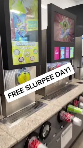 It’s free slurpee day 😭❤️ #711 #freeslurpeeday #slurpeeday #july11th #711slushievibes