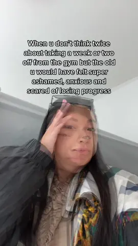 & THAT’S ON HEALING your relationship with MOVEMENT & your BODY!!! If *something “good”* causes you MORE stress than relieving it… rethink your approach! I’d get comments like: “That’s a good problem to have” …like no we cannot be praising any sort of disordered behavior. There’s more GAINS to life than the ones you’re making in the gym, I promise. It will always be there, other things won’t! If you struggle with this, I got u 💜 #healing #recoveryispossible #mentalillness #gymprogress