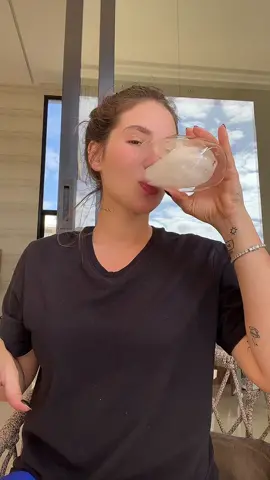 O bom é q da p dançar sentado caso vc esteja c preguiça KAKAK ja fez seu TIKTOK dançando BANDIDO hoje?! 😍😍😍💖💖💖