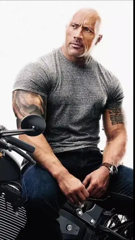 No but he's so handsome in a suit #therock #dwaynejohnson #dwaynethrockjohnson #tv_movies_edits