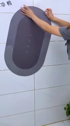 bathroom  non-slip mat,diatomaceous earth+silicone bottom,strong water absorption and non-slip.#mat #goodthing #nonslip #carpet #Home #fyp #bathroom