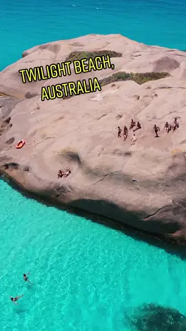 @humble_art_photography (IG) shares immaculate summer vibes in Twilight Beach, Australia 🇦🇺🏝