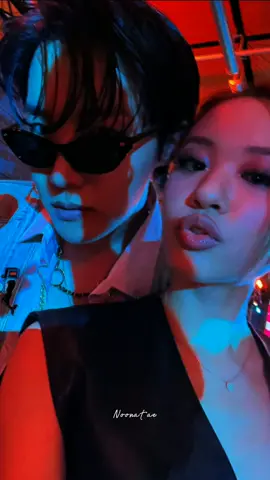 J-Hope with girls 😜💜 #jhope #jhope_bts #junghoseok #jackinthebox #AQUADULU #party #btsarmy #fyp #fypシ