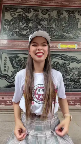 跪在地上拍有誠意嗎？我想問一下到底有什麼辦法能讓男生跪在地上時膝蓋不會破皮的😅😅這疑問我想很久了…