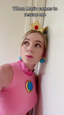 Princess Peach 👑😜#cosplay #princesspeach