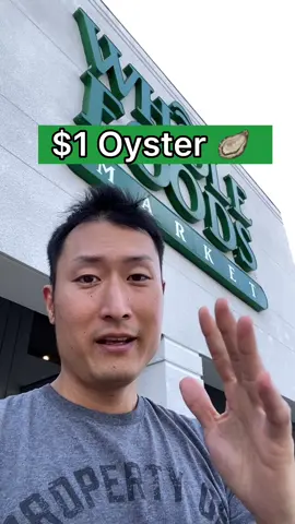 Hurt my hand shucking 🤚😢.  All good tho #oysters #wholefoods