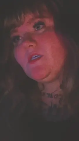 been on a radiohead vibe these days #creep #radiohead #cover #singer #fyp #shesback what dobyall wanna hear next? Put me on to whats hip rn? 😂 anyway ✌🏻💜🍄🌳