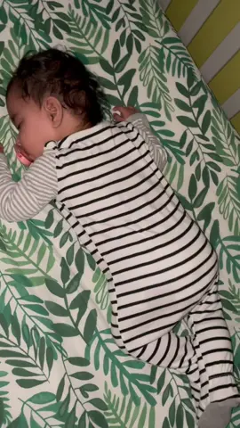 When your baby keeps rolling over onto their stomach while they’re sleeping and you wake up multiple times a night to make sure that they’re okay and to fix their head so that their nose isn’t pressed into the mattress #babytok #babiesoftiktok #baby #momtok #MomsofTikTok #momlife #momlifebelike #miniheartattack #scared #sleepingbaby