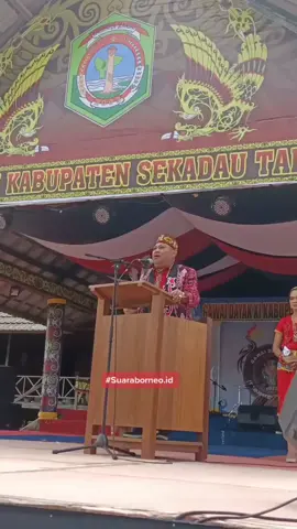 Sekjen Majelis Adat Dayak Nasional (MADN), Yakobus Kumis#gawaidayak #dayakkalbar #fypシ゚viral