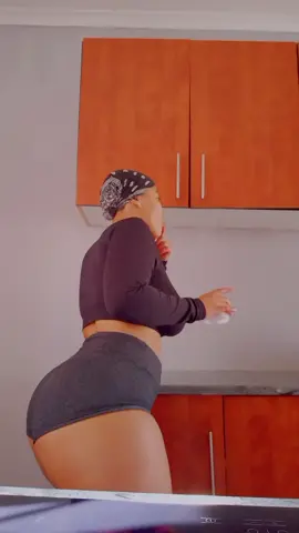 I should be working out😂 #fyp