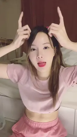 คุณเค้าบอกให้เต้นอ่ะ
