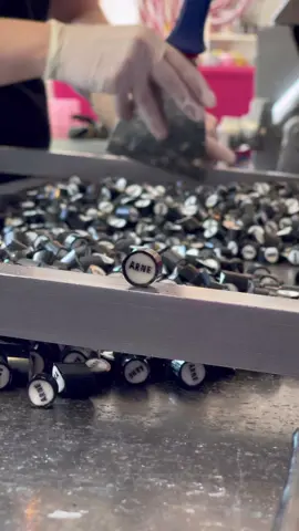 Full process of candy making with only the production sounds 😍! Enjoy the ASMR! #handmade #candy #asmr #satisfying #sound  #fy #foryou #fyp #voorjou