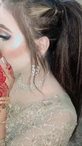 walima Party Make-up ❤☺#liner #linerchanges #linertutorial #smoothanimemoments #LiveForTheChallenge #smoothmakeup #makeuptips #walima #bridesmaids #fOryoU #walima_vibes #mehnat #barato #baratstiktok #mehndidesign
