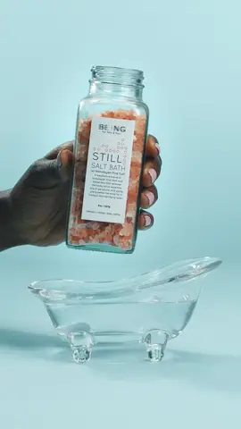 Self care up close. 🛁✨ @livebybeing #amazooms #smallbizsaturdays #macrofying #bathtok