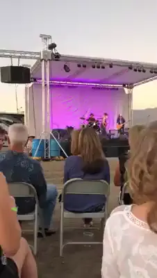 OPENER FOR DENNIS QUAID