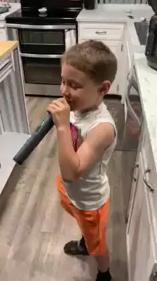 WYWY singing