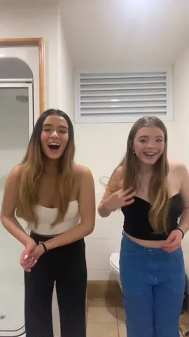 evil twin and i last night  🙌 🥥🌙🫶🏼