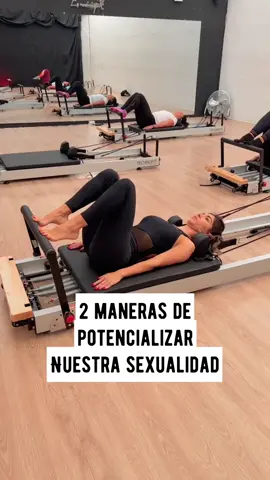 No tienes que hacer nada del otro mundo, acà dos ejemplos muy sencillos #sexologia #1minutodesexologia #mujeressintapujos #suelopelvico #psicologatiktokera #ilovesexologia #pilates #baila #sexologiaclinica #erotismo #consejosdesexualidad🔥 #psicologiasexologia #sintabú #suelopelvicosano #ejerciciosdekegel #kegel #placeres #suelopelvicofuerte #fisioterapiapelvica #bailar #experiencias #psicologaonline #