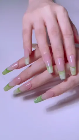 #gelnails #nails💅 #fyp #toknails #nail #polishnail #nailart #fypシ #nailtiktok #nailzkatkat #nailvideos