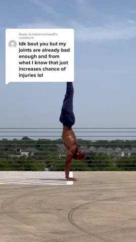 Replying to @ballermichael0 #jointhealth #calisthenics
