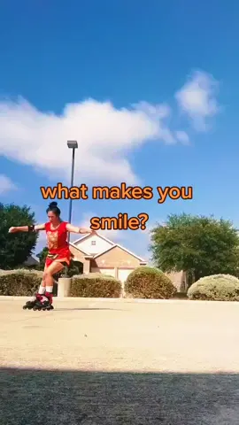 #sahmlife is exhausting. it's nice to do something for me🤪 #rollerblade #judygarland #happinesscontinues