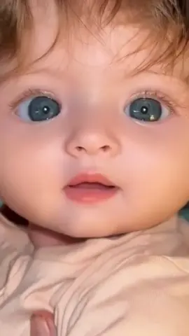 This is pretty baby every pregnant mon wish to have it#blueeye #babyfacechallenge #5monthsold #babygirs #foryou