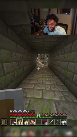 FIRST TIME BEATIN THE ENDER DRAGON W #Minecraft #twitch #zeusyaf