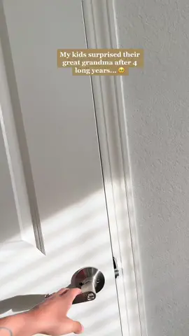 her reaction is everything.. the end 😭🙏🏼 my whole entire heart ughhhh #family #surprisereaction #MomsofTikTok