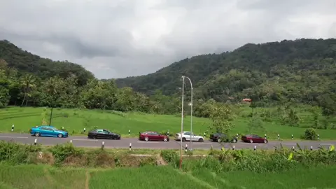Pak tolong donk pak tolong