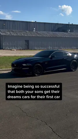 The dream.. #SplashSummerVibe #musclecars #mustanggt #ShowUrGrillSkillz #carsoftiktok #cartiktok #scatpack #fypシ