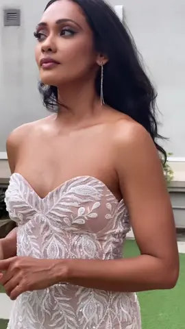 ආලේ මල් 😍 @Kanchana Anuradhi #aaleymal #yureninoshika #yureni_noshika
