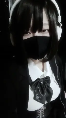 このコーディネート可愛くないですか!インスタも覗きに来てね🐈‍⬛#gibous #gibousコーデ #ディフュージョン