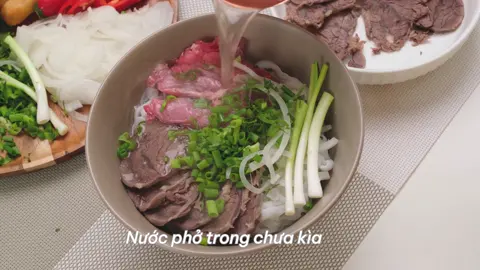 Ai phở bò nàooo, phở đêê 😁😁 #Ancungtiktok #Cooking #Emmersweet #maggi  #CanhngonTiktok#sieudaubep