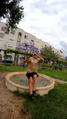 Just perfect 🤣 #fail #parkourfail #parkour