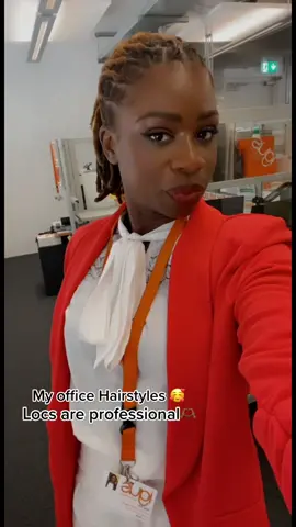 Locs are very professional 🥰 #locs #officelife #officestyle #locsstylesforwomen #naturalhair #locstiktok #styling #fashion #viral #fyp