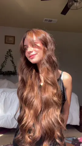 I forgot i recorded how i dyed my hair lol