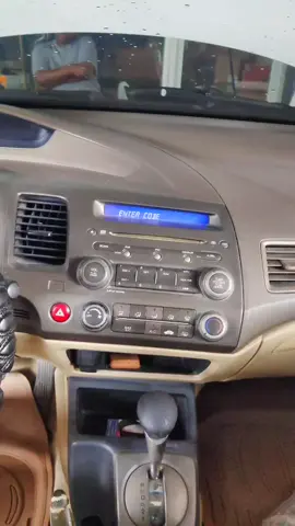 instalación de pantalla full HD para este Honda Civic 2007#parati #para #tkl #fypシ #radiofullhd