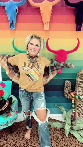 All of the FALL FEELS… Click our BIO to download our APP for FREE SHIPPING!! #smallbusinessowner #mychurch #fashiontok #westernfashion #yellowstonevibes #hpsustainablesounds #marenmorris