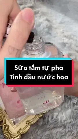 Sữa tắm pink siêu thơm nha lại trắng da nữa. Tự pha hương nước hoa nữa nè^^#suatamnuochoa #suatam #suatamtrangda