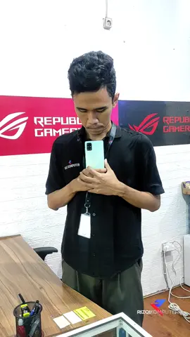 Cara merekam vidio secara diam diam