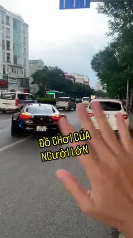 Đàn ông là những đứa trẻ không bao giờ lớn liệu có đung ko anh em? #bmw #i8 #tgxd #sieuxe #xesang