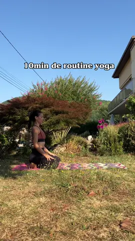 L’astuce est d’écrire sur un cahier cette séance comme ça la prochaine fois que tu as 10min tu peux être autonome #yogadebutant #morningroutine #yogaalamaison