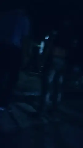 lần đầu  đi đám cưới buổi tối  . thành đánh lộn  ...38đỉh